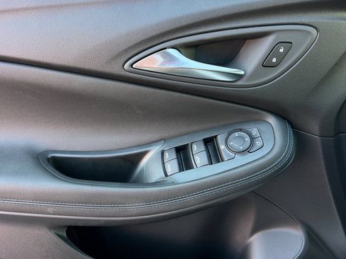 New 2026 Buick Encore GX Sport Touring FWD image 8