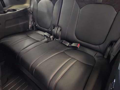 New 2026 Honda Pilot Black Edition image 32