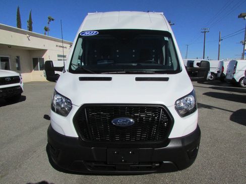Used 2023 Ford Transit 250 148 High Roof image 3