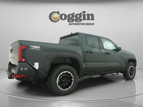 New 2026 Toyota Tacoma TRD Off-Road AWD/4WD image 26