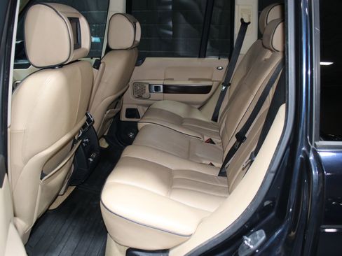 Used 2007 Land Rover Range Rover HSE image 35