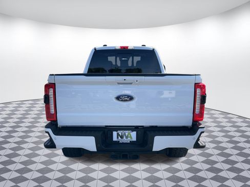 Used 2024 Ford F350 Lariat w/ Lariat Ultimate Package AWD/4WD image 4