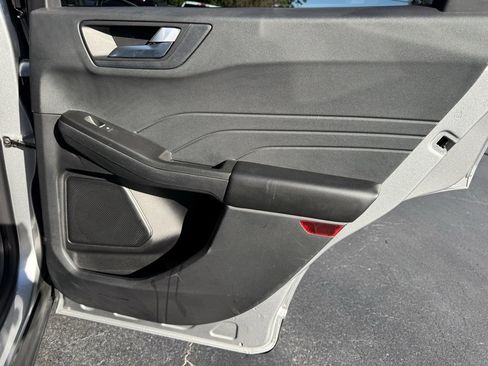 Used 2022 Ford Escape SEL image 25