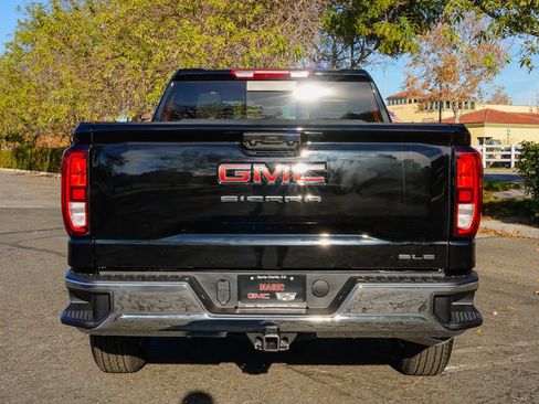 Used 2026 GMC Sierra 1500 SLE w/ Preferred Package AWD/4WD image 14