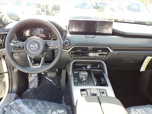 New 2025 MAZDA CX-90 Plug-In Hybrid w/ Premium Plus image 16