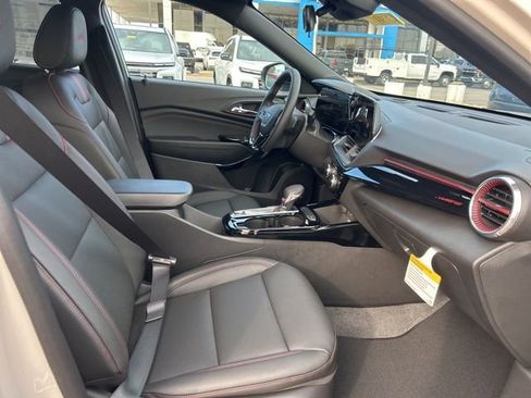 New 2026 Chevrolet Trax RS w/ Driver Confidence Package image 30