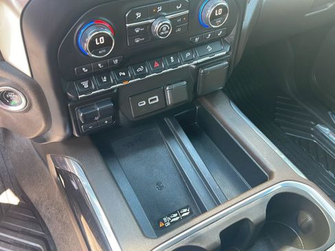 Used 2021 Chevrolet Silverado 2500 LTZ w/ LTZ Premium Package AWD/4WD image 20