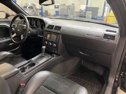 Used 2010 Dodge Challenger SRT8 w/ SRT Option Group II image 12