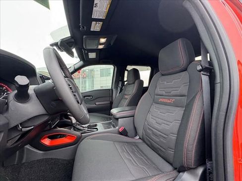 Certified 2025 Nissan Frontier Pro-X w/ Pro Convenience Package image 16