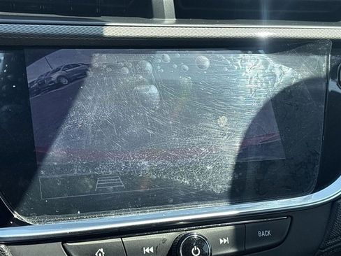 Used 2021 Buick Encore GX Select w/ Sport Touring Package FWD image 14