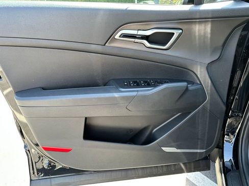 New 2026 Kia Sportage LX FWD image 20