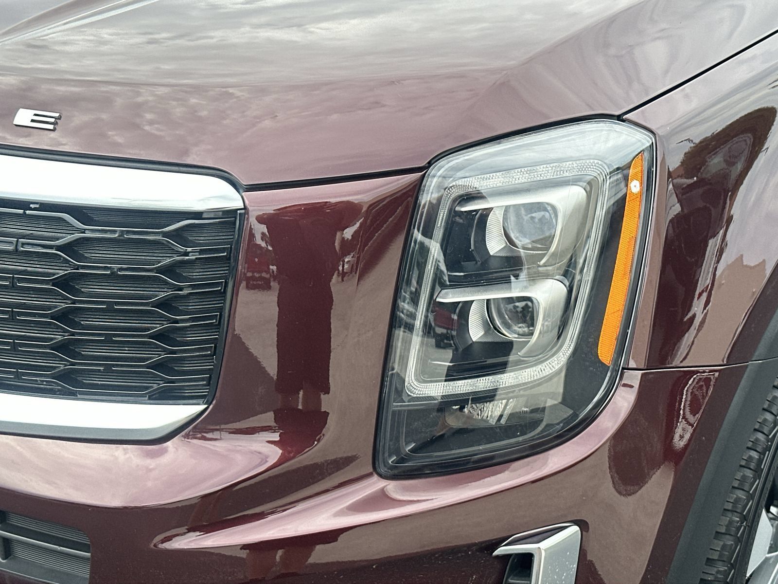 Used 2022 Kia Telluride EX w/ EX Premium Package AWD/4WD image 11