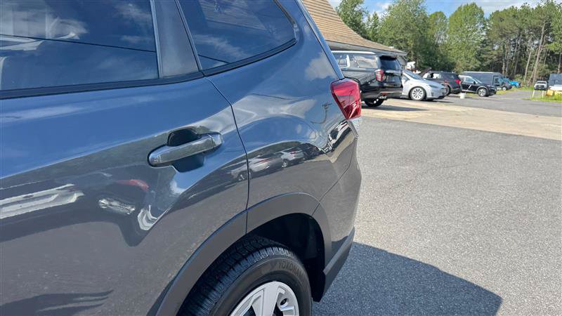 Used 2023 Subaru Forester AWD/4WD image 15
