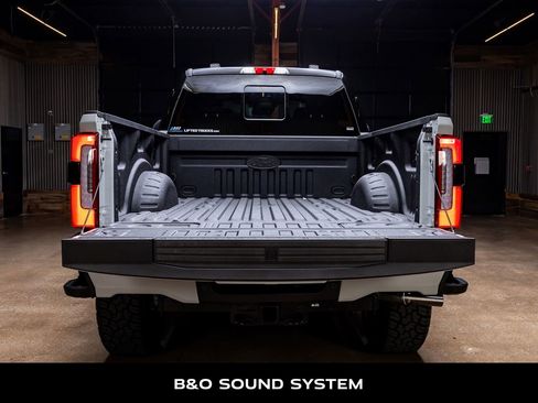 Used 2026 Ford F250 Platinum image 9