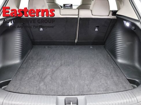 Used 2025 Honda HR-V LX image 9