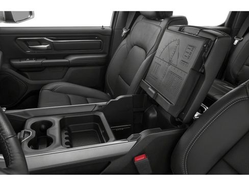 Used 2022 RAM 1500 Big Horn RWD image 10