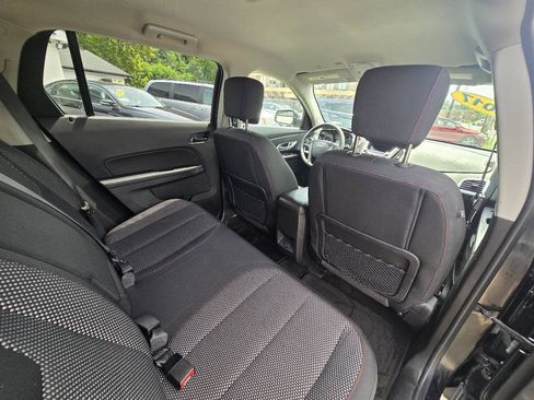 Used 2017 GMC Terrain SLE FWD image 31