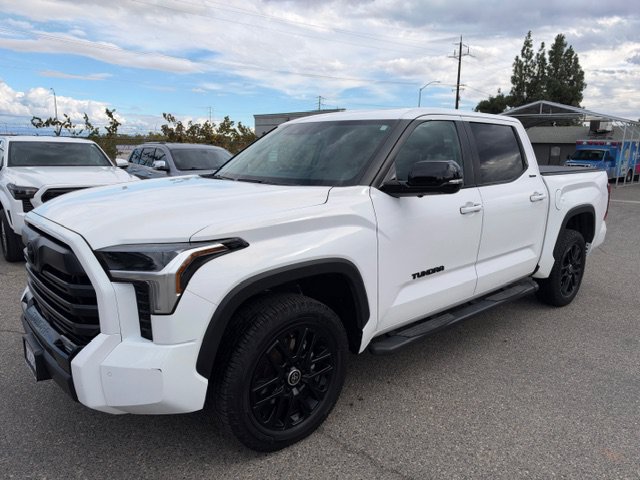 Used 2024 Toyota Tundra Limited AWD/4WD image 1