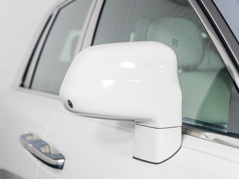 Used 2019 Rolls-Royce Phantom Sedan image 26