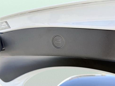 Used 2021 Tesla Model 3 Long Range image 21