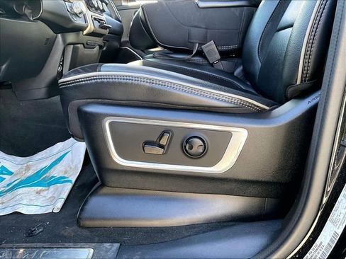 Used 2022 RAM 1500 Laramie AWD/4WD image 19