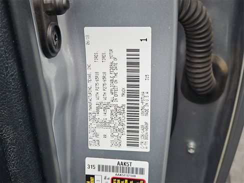 Used 2018 Toyota Tundra Limited w/ Limited Premium Package image 29