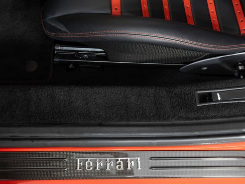 Used 2017 Ferrari 488 GTB image 30