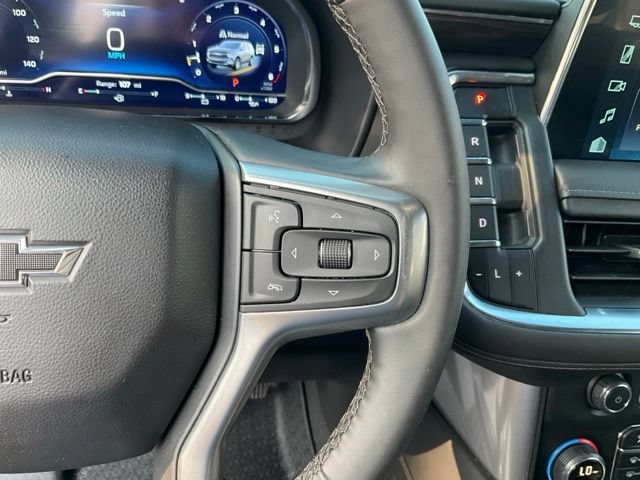 Used 2024 Chevrolet Suburban Z71 w/ Luxury Package AWD/4WD image 12