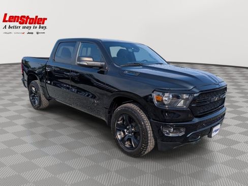 Used 2022 RAM 1500 Big Horn AWD/4WD image 7