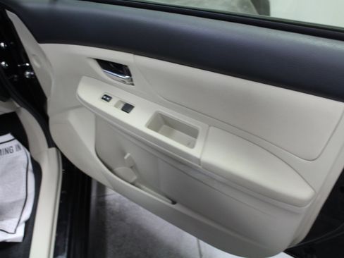 Used 2014 Subaru Impreza 2.0i Sport Premium image 23