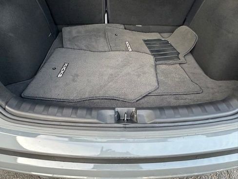 Certified 2024 Nissan Kicks SV FWD image 17