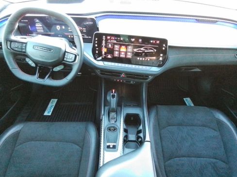 Used 2024 Dodge Charger R/T Scat Pack w/ Plus Group image 10