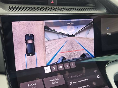 New 2026 Porsche Cayenne Turbo AWD/4WD image 13
