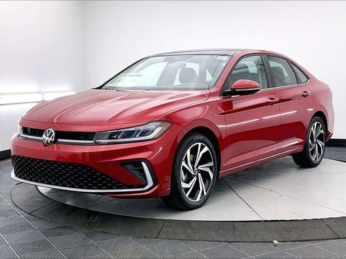 New 2026 Volkswagen Jetta SEL image 2