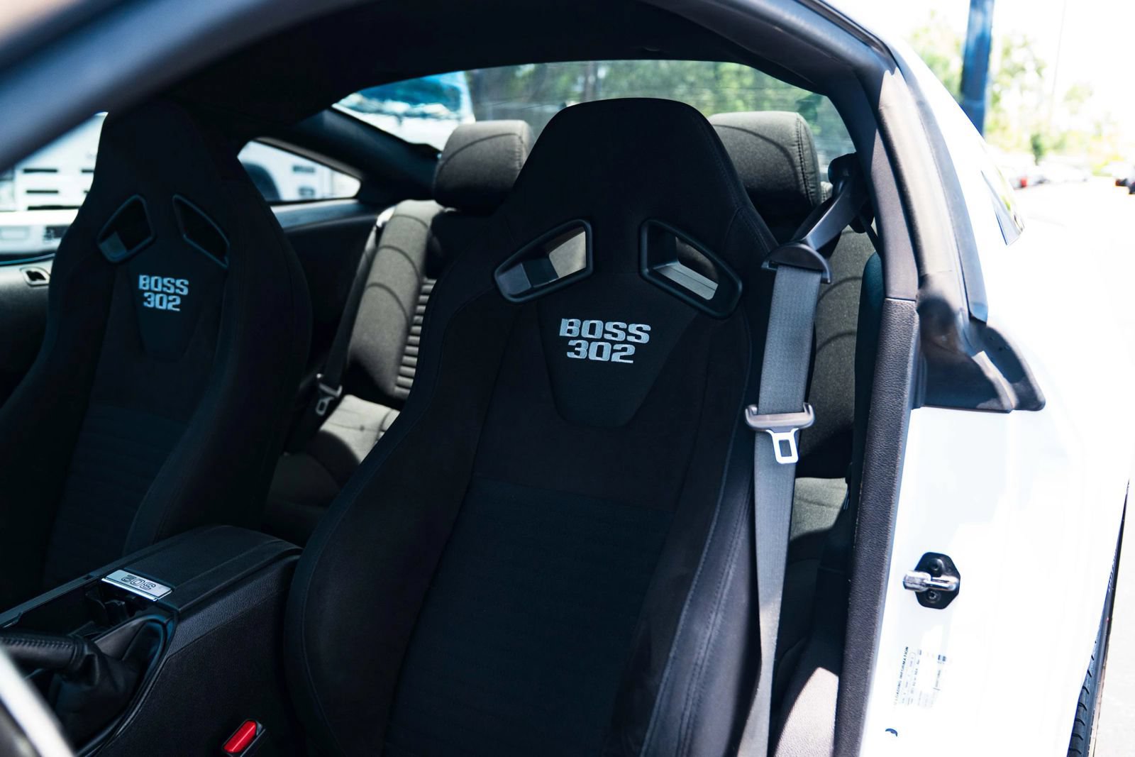 Used 2013 Ford Mustang Boss 302 w/ Boss 302 Accessory Pkg RWD image 16