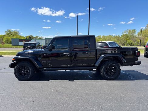 Used 2022 Jeep Gladiator Sport AWD/4WD image 11
