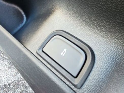 New 2026 GMC Terrain Denali image 21