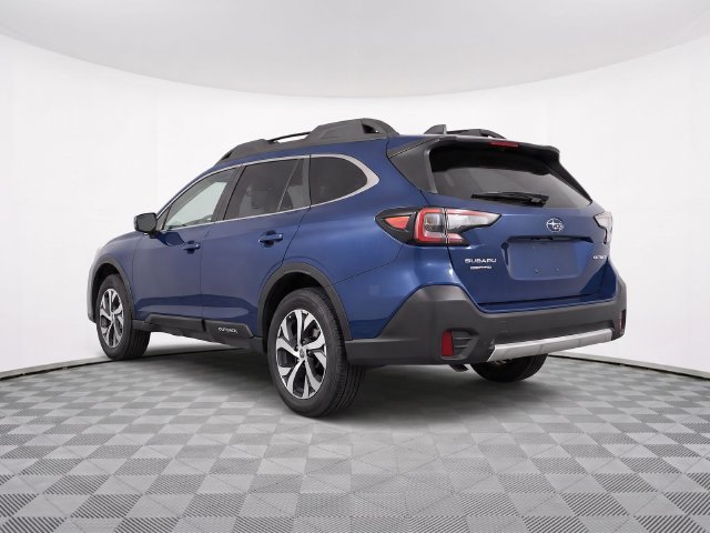 Certified 2022 Subaru Outback Limited w/ Popular Package #2 AWD/4WD image 4