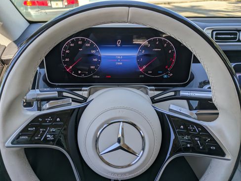 Used 2022 Mercedes-Benz S 500 4MATIC image 27