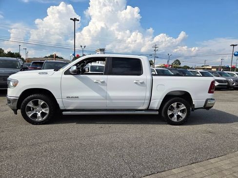 Used 2023 RAM 1500 Laramie AWD/4WD image 4