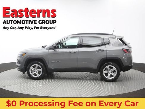 Used 2023 Jeep Compass Latitude w/ Sun and Sound Group AWD/4WD image 62