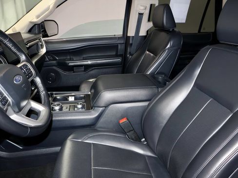 Certified 2024 Ford Expedition XLT AWD/4WD image 26