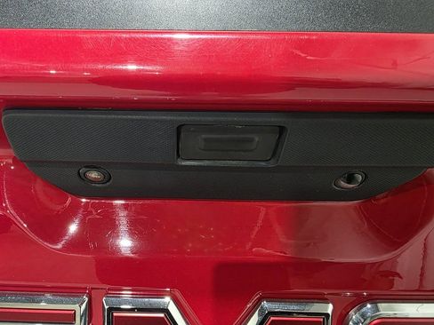 Used 2019 GMC Sierra 1500 SLE image 26