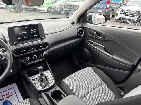 Used 2023 Hyundai Kona SE AWD/4WD image 18