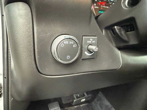 Used 2023 GMC Savana 2500 w/ Driver Convenience Package image 12