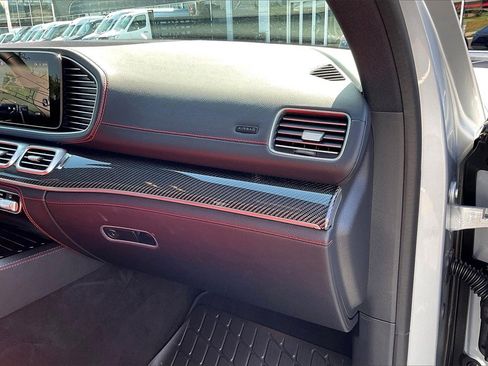 Used 2025 Mercedes-Benz GLE 53 AMG 4MATIC image 14