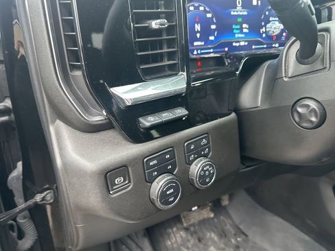 Used 2023 Chevrolet Silverado 1500 LTZ w/ LTZ Premium Package image 20