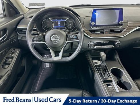 Used 2019 Nissan Altima 2.5 Platinum image 25