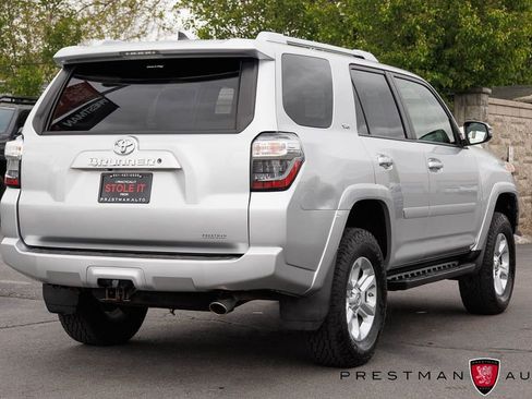 Used 2017 Toyota 4Runner SR5 Premium AWD/4WD image 18