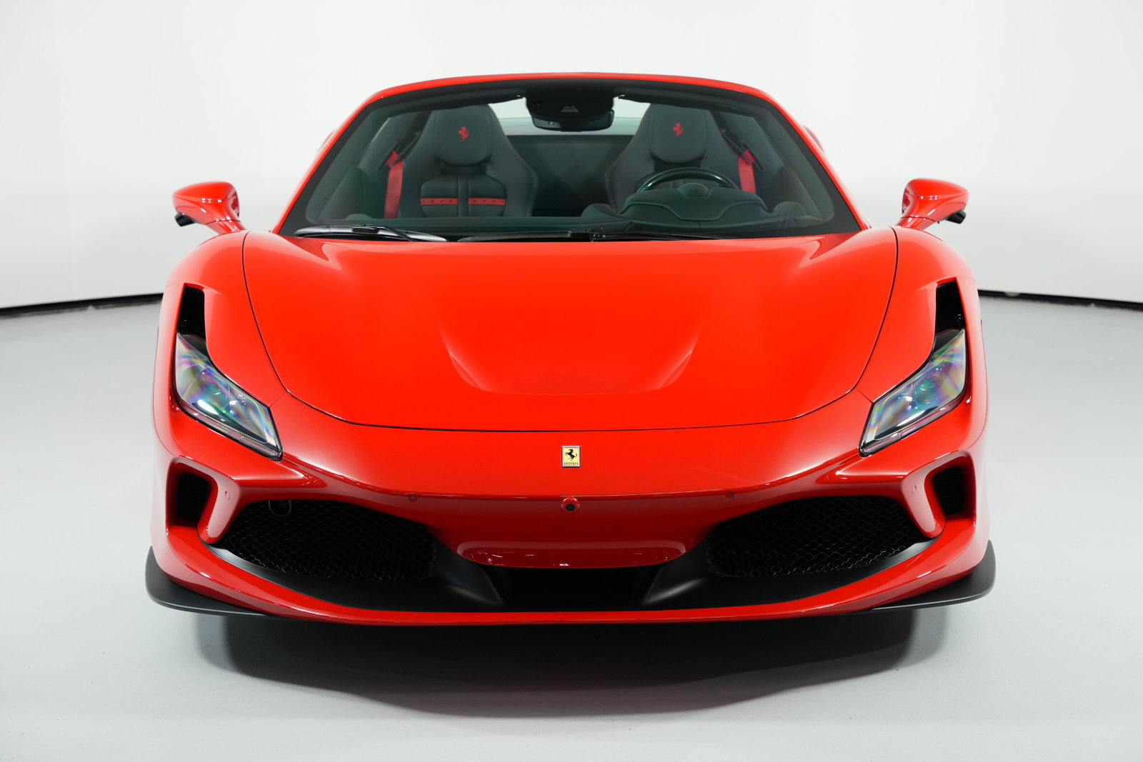 Certified 2022 Ferrari F8 Spider RWD image 20